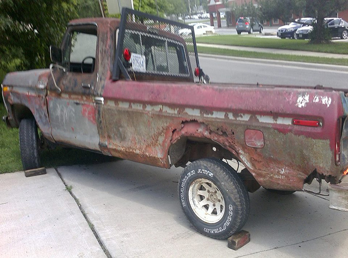 PickUp_truck_rusted