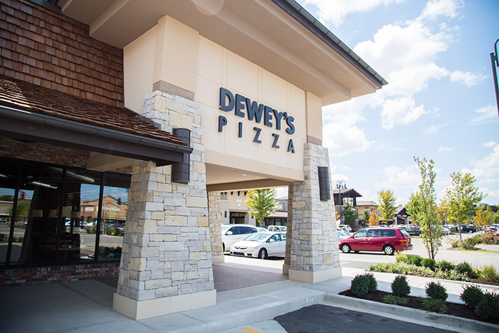Dewey's opened its first Kansas City-area chain in the Ranch Mart South shopping center this week.