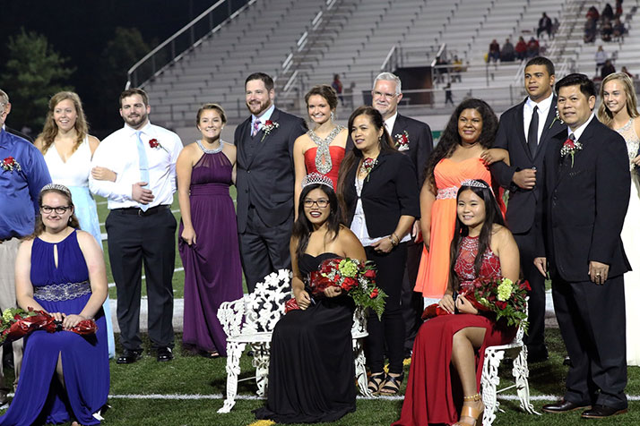 The 2016 SM North homecoming queen and her court. Photo by Andrew Poland