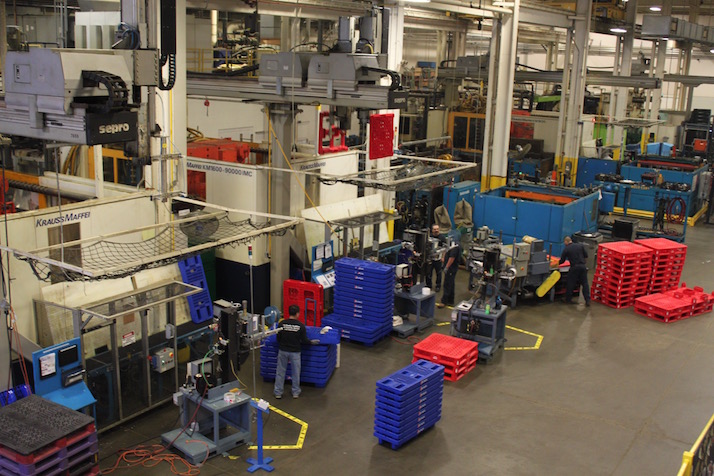 The Rehrig Pacific plant near DeSoto manufactures a half-million carts annually for use throughout the Midwest.