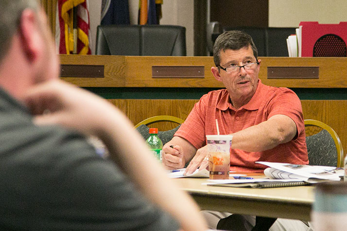 Mayor Steve Schowengerdt has passionately advocated for the reinstallation of a traffic light at the John