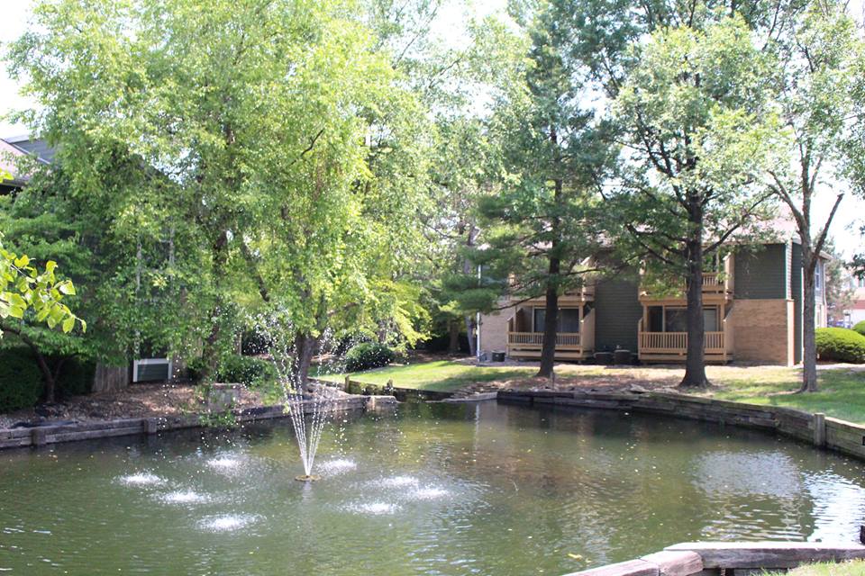 The Corinth Paddock apartments are part of the portfolio of five complexes purchased by LANE4 and Jones Development. Photo via Fountains of Kansas City on Facebook.