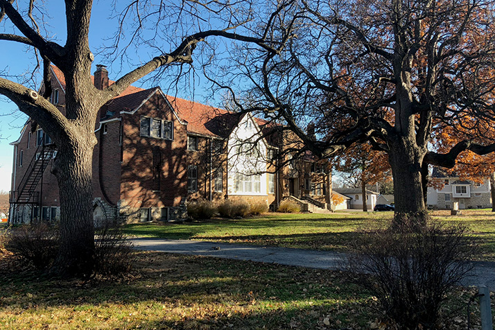Under the Edison proposal, the original part of Overland Park Presbyterian Church would remain intact, though the sanctuary would be torn down.