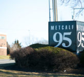 95 Metcalf South sign