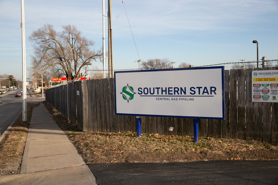 SouthernStarCentralGasPipelinewallShawnee1 Shawnee Mission