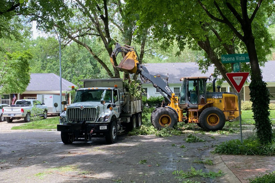 opstormdamagecleanup2022 Shawnee Mission Post
