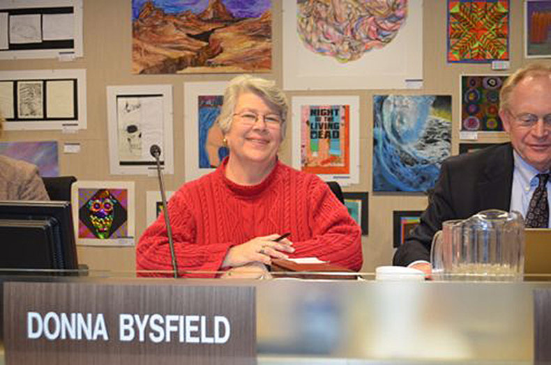 Donna Bysfield, longtime SMSD board member, dies at 77